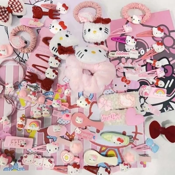 19pcs random Hello kitty hairpins - Picture 3 of 6